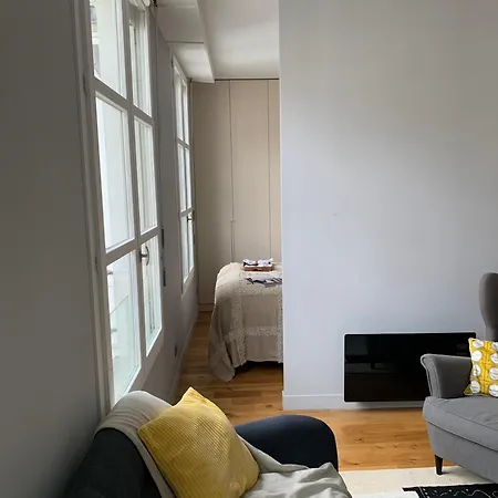Palais Garnier & Louvre - Cityapartmentstay
